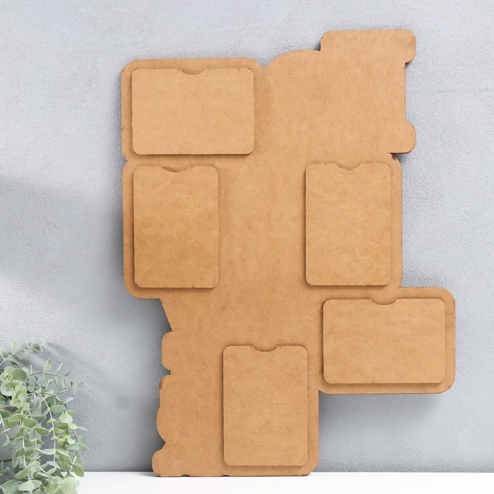 Фоторамка ЛХДФ Фоторамка ЛХДФ "Forever" на 5 фото 10х15 см. Размер изделия 45х60 см