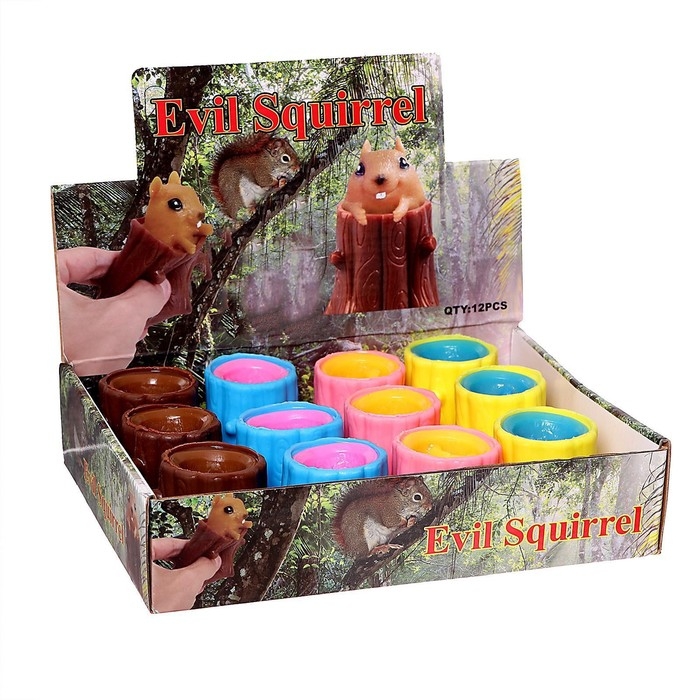 Мялка &laquo;Пенек с белочкой&raquo;, цвета МИКС