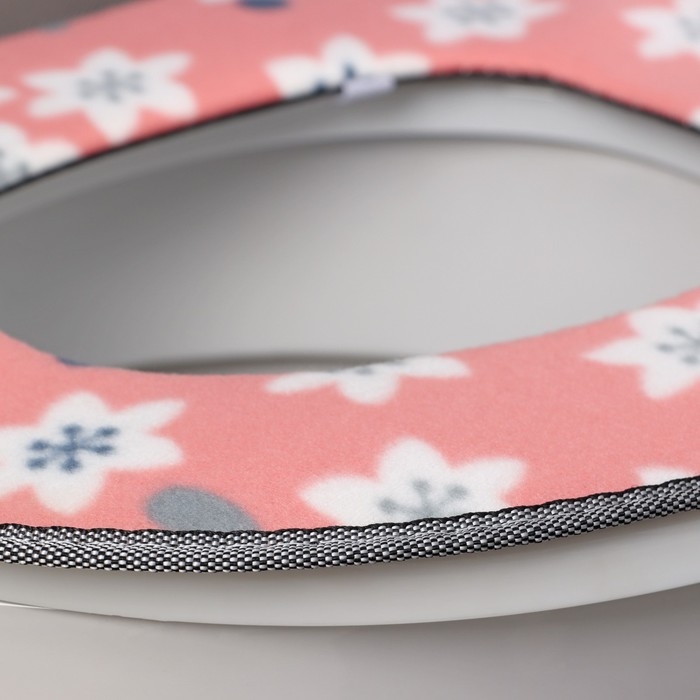 Чехол на сиденье для унитаза на липучках &laquo;Цветы&raquo;, 35&times;45 см, цвет МИКС