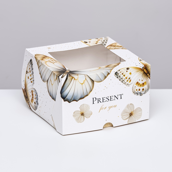 Коробка для 4 капкейков с окном , "Бабочки", 16 х 16 х 10 см
