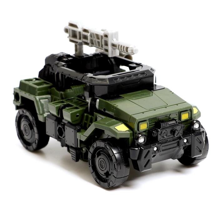 Робот &laquo;Полковник&raquo;, трансформируется