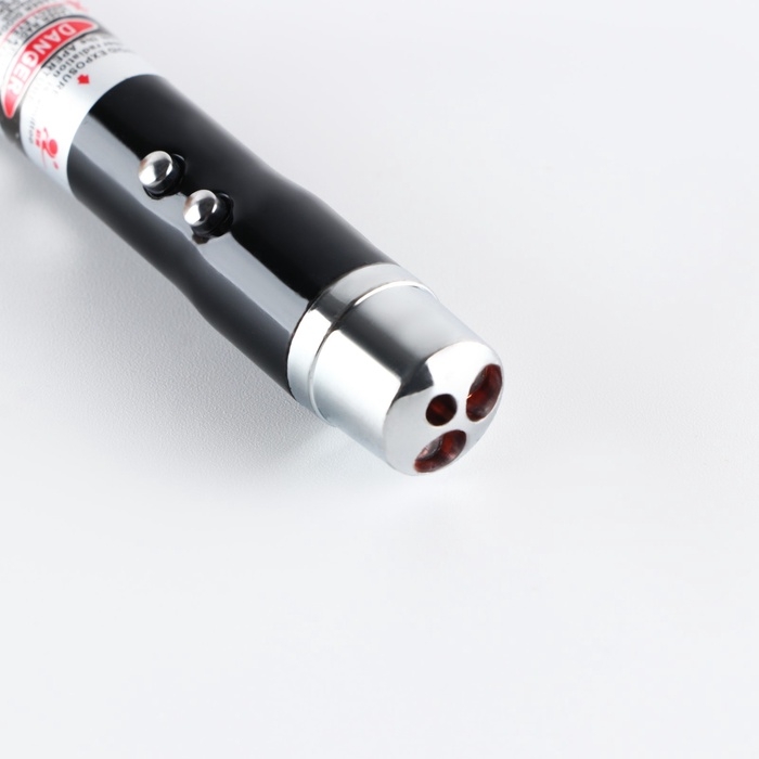 Игрушка для кошек лазер &laquo;&lrm;Не отвлекай меня от лени&raquo;&lrm;