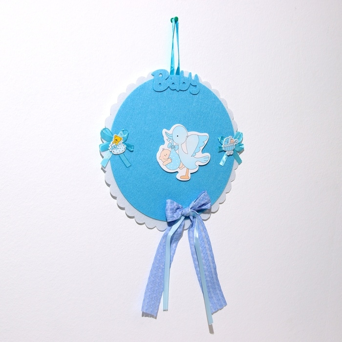 Декоративное украшение (подвеска) Декоративное украшение (подвеска) "Аист с мальчиком" 27х27х46 см, голубой