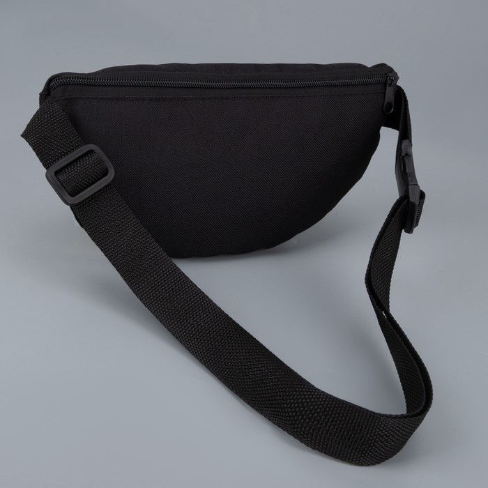 Сумка поясная Black, 32 х 8 х15 см, отд на молнии, наружный карман, цвет чёрный