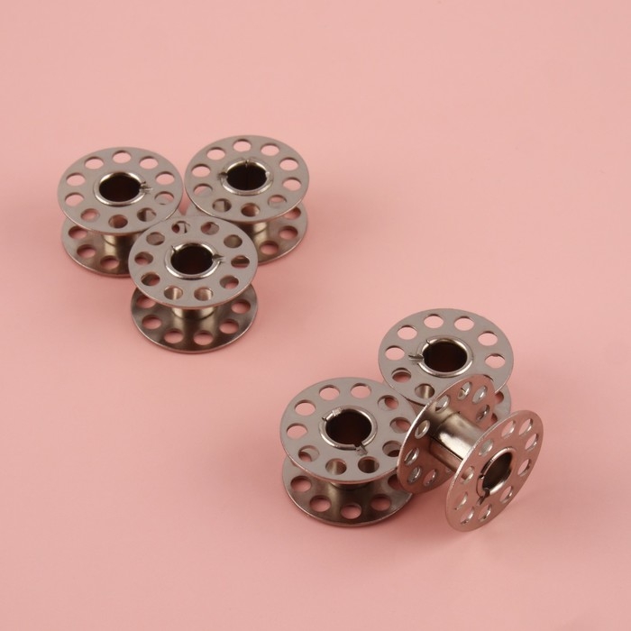 Набор шпулек, d = 2 см, 6 шт, металл Набор шпулек, d = 2 см, 6 шт, металл