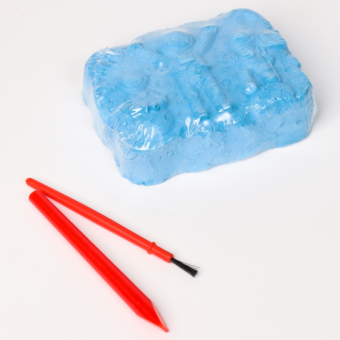 Набор для раскопок &laquo;Космос&raquo;, 5 шт. фигурок, 1 шт. светится в темноте, кисточка, долото