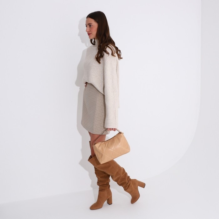 Сумка-багет на молнии, цвет бежевый