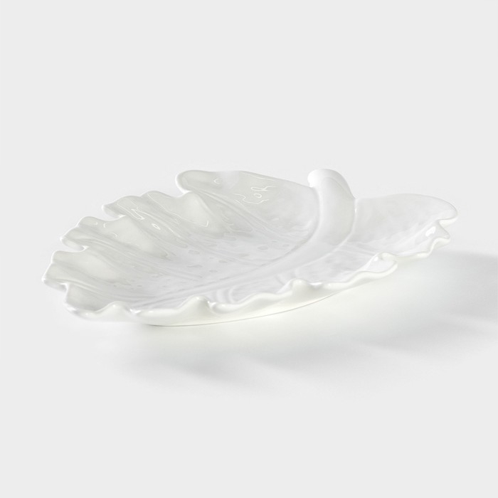 Блюдо керамическое &laquo;Лист&raquo;, 30&times;20 см