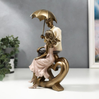 Сувенир полистоун "Пара на сердце под зонтом" 22,5х11х14,5 см Сувенир полистоун "Пара на сердце под зонтом" 22,5х11х14,5 см