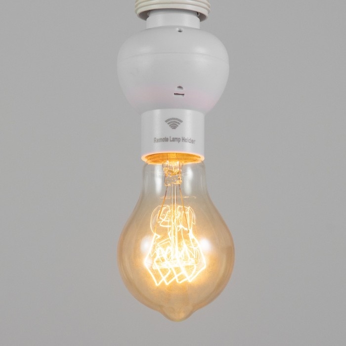 Переходник с ПДУ Переходник с ПДУ "Некст" Е14/Е27 15Вт белый 3х3х10см