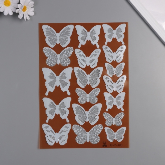 Наклейка пластик интерьерная "Бабочки полупрозрачные" белые набор 19 шт 5; 6; 7 см