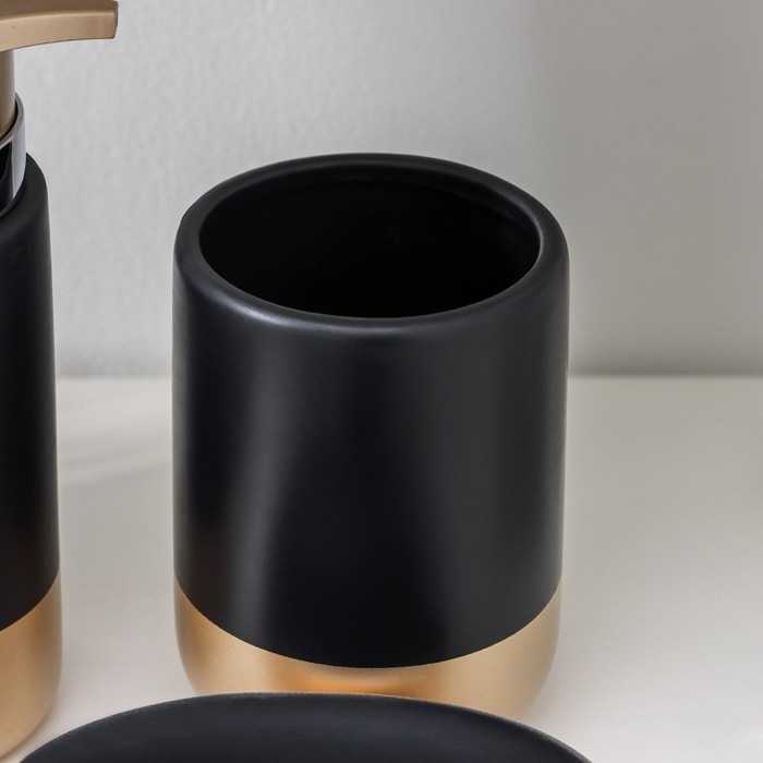 Наборы аксессуаров для ванной комнаты &laquo;Руж&raquo;, 3 предмета (дозатор для мыла 290 мл, мыльница, стакан 300 мл), цвет чёрный