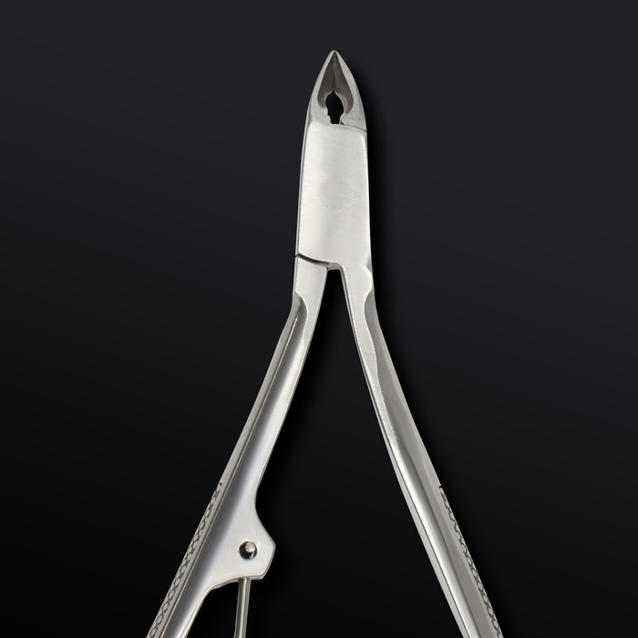 Кусачки маникюрные для кутикулы «Premium», 10,3 см, длина лезвия - 4 мм, цвет серебристый Кусачки маникюрные для кутикулы «Premium», 10,3 см, длина лезвия - 4 мм, цвет серебристый