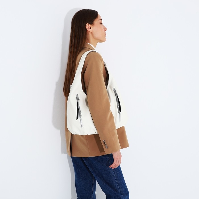 Сумка-мешок на молнии, 3 наружных кармана, цвет белый Сумка-мешок на молнии, 3 наружных кармана, цвет белый