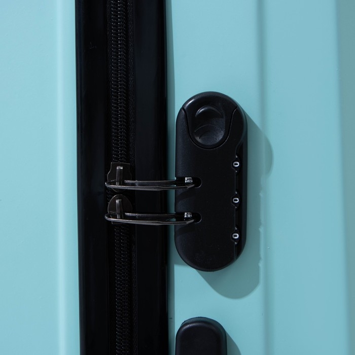 Чемодан большой 84 л (L), отдел на молнии, кодовый замок, цвет бирюзовый Чемодан большой 84 л (L), отдел на молнии, кодовый замок, цвет бирюзовый