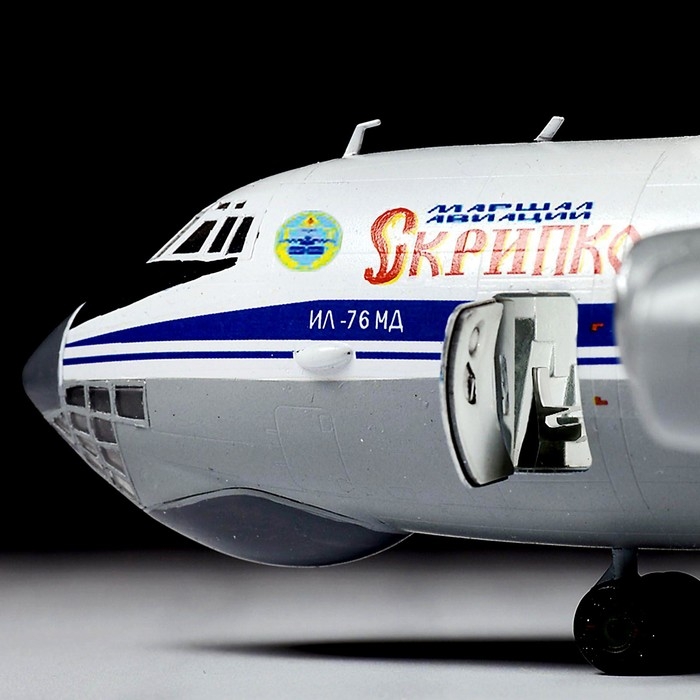 Сборная модель &laquo;Российский военно-транспортный самолёт Ил-76МД&raquo; Звезда, 1/144, (7011)