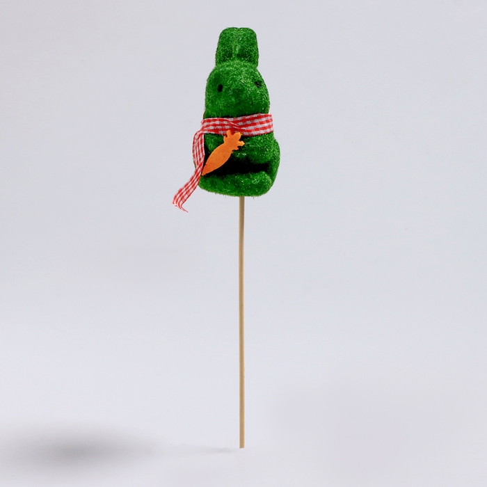 Пасхальный декор на палочке «Зайчик зелёного цвета» 5 × 6 × 24 см Пасхальный декор на палочке «Зайчик зелёного цвета» 5 × 6 × 24 см