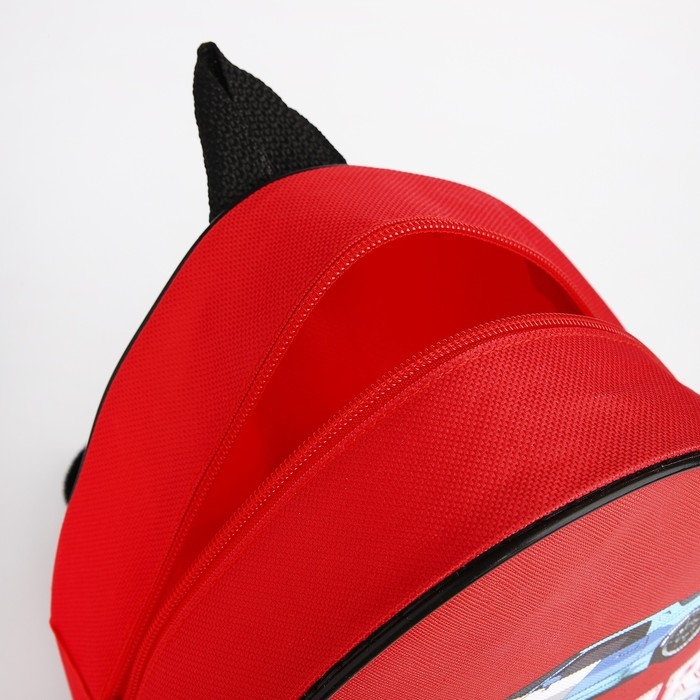 Рюкзак детский для мальчика «Гоночные машинки», 23х20,5 см, отдел на молнии, цвет красный Рюкзак детский для мальчика «Гоночные машинки», 23х20,5 см, отдел на молнии, цвет красный