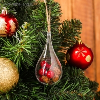 Новогодняя подвеска с природным декором «Капля с шишками» Новогодняя подвеска с природным декором «Капля с шишками»