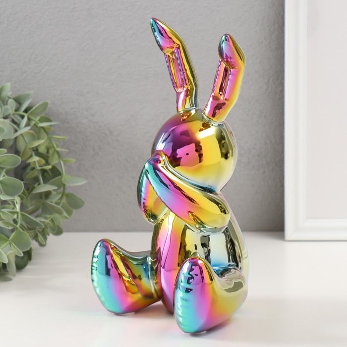 Сувенир керамика Сувенир керамика "Зайка спрятал носик" зеленый хамелеон 11х12х22 см