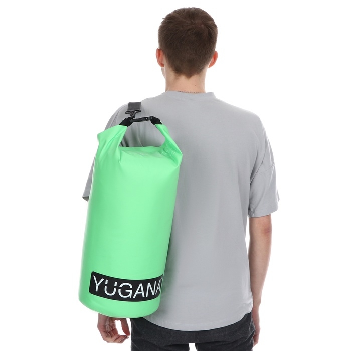 Гермомешок YUGANA, ПВХ, водонепроницаемый 20 литров, один ремень, зеленый Гермомешок YUGANA, ПВХ, водонепроницаемый 20 литров, один ремень, зеленый