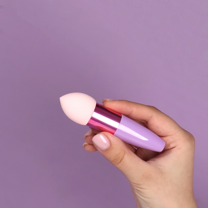 Спонж для макияжа с ручкой &laquo;Капля&raquo;, 10 &times; 3 см, цвет МИКС