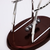 Маятник "Стрессоуталин" овал маленький 10,5*18*13,5