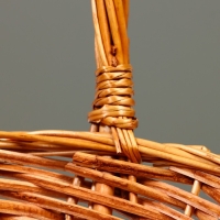 Корзина плетеная, ива, 29 х 29 х 19 х 45 см, коричневый Корзина плетеная, ива, 29 х 29 х 19 х 45 см, коричневый