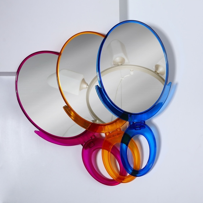 Зеркало настольное - подвесное, зеркальная поверхность 12,5 × 16,5 см, цвет МИКС Зеркало настольное - подвесное, зеркальная поверхность 12,5 × 16,5 см, цвет МИКС