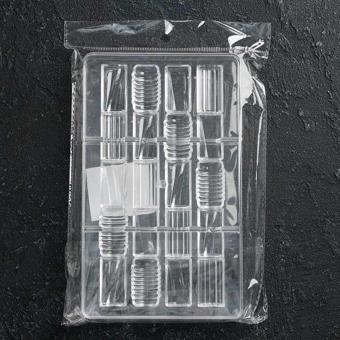 Форма для конфет и шоколада «Фигурный батончик», 20×12×2,5 см, 20 ячеек 3,3×1,6×0,8 см, цвет прозрачный Форма для конфет и шоколада «Фигурный батончик», 20×12×2,5 см, 20 ячеек 3,3×1,6×0,8 см, цвет прозрачный