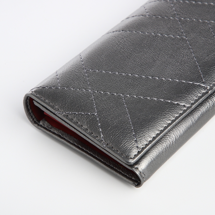 Кошелёк женский на магните, цвет серебряный Кошелёк женский на магните, цвет серебряный