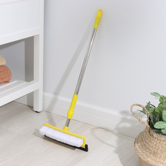 Щётка для пола с водосгоном Доляна, телескопический черенок, нержавеющая сталь, 26&times;6&times;73(118) см, цвет МИКС