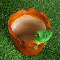 Фигурное кашпо "Горшок с лягушкой" 14х13х13см