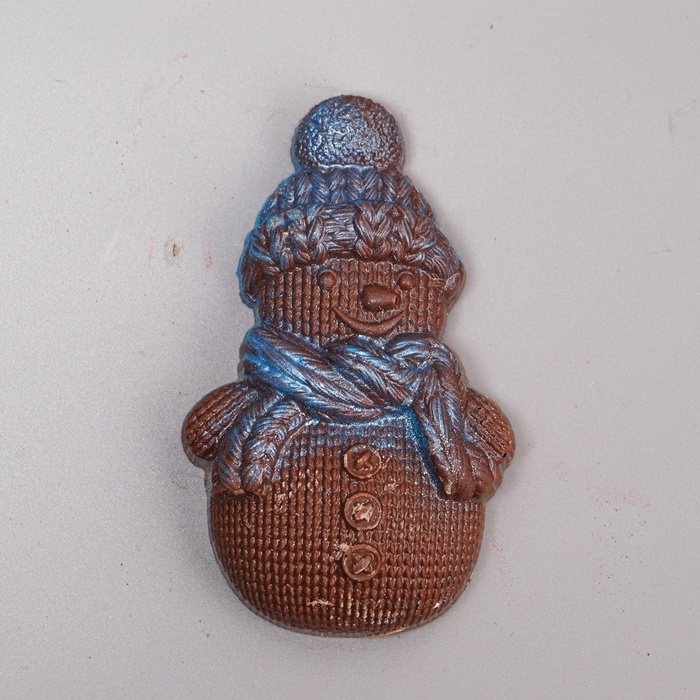 Фигурка шоколадная, "Снеговик вязаный", 80 г