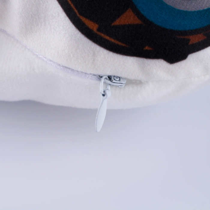 Подушка декоративная Подушка декоративная "Внедорожник"