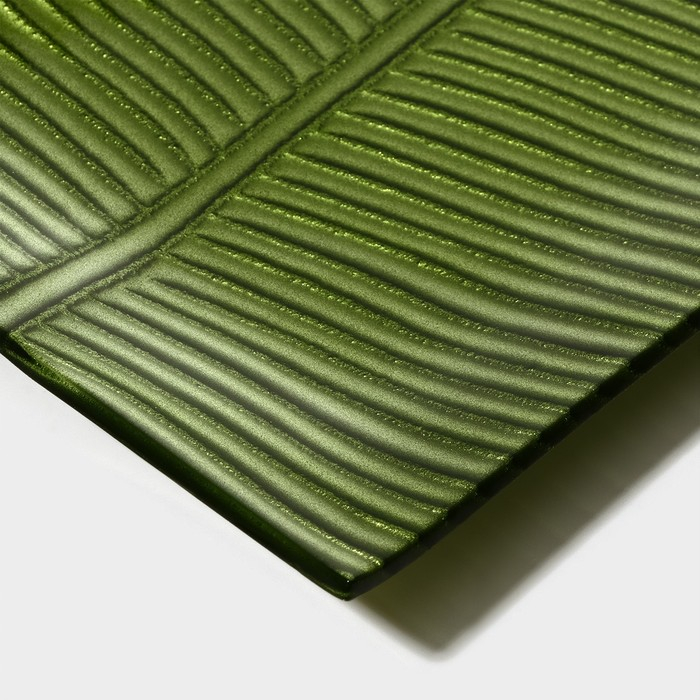 Тарелка стеклянная Magistro «Папоротник», 31,5×16,5×2 см, цвет зелёный Тарелка стеклянная Magistro «Папоротник», 31,5×16,5×2 см, цвет зелёный