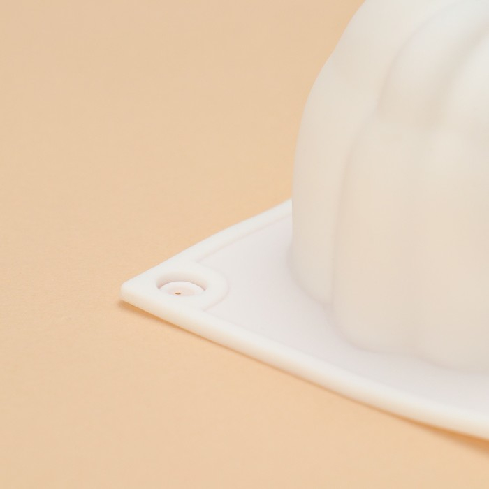 Форма для муссовых десертов и выпечки Доляна «Цветок», 30×17×5 см, 6 ячеек (d=7 см), цвет белый Форма для муссовых десертов и выпечки Доляна «Цветок», 30×17×5 см, 6 ячеек (d=7 см), цвет белый