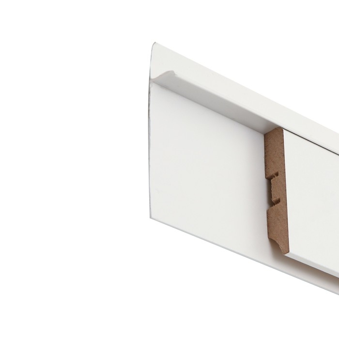 Плинтус скрытый SK 60 мм белый 2,4 м Плинтус скрытый SK 60 мм белый 2,4 м