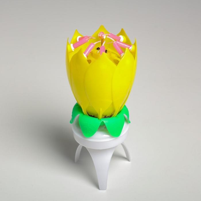 Свеча для торта музыкальная "Тюльпан", крутящаяся, жёлтая, 14,5&times;6 см