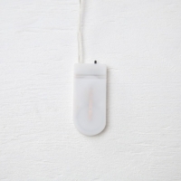 Гирлянда &laquo;Мишура&raquo; 1 м роса, IP20, красная нить, 22 LED, 6 слоёв, d=7 см, батарейки CR2032х2 (в комплекте), свечение белое