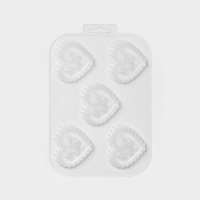 Форма для шоколада и конфет пластиковая &laquo;Сердечный порыв&raquo;, 6&times;6,8&times;0,77 см, цвет прозрачный