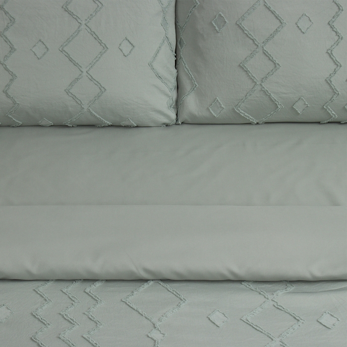 Постельное бельё LoveLife Tufting дуэт Постельное бельё LoveLife Tufting дуэт "Орнамент" 143*215см-2шт,230*240см,50*70см-2шт, цвет зеленый,110 г/м