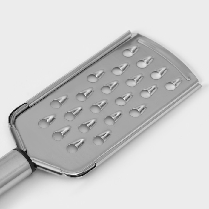 Тёрка для сыра крупная Доляна Fargo, 23,5&times;6&times;2, с ручкой, цвет серебристый