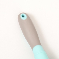 Пуходёрка пластиковая с функцией самоочистки, 9 х 18,5 см, бирюзовая Пуходёрка пластиковая с функцией самоочистки, 9 х 18,5 см, бирюзовая