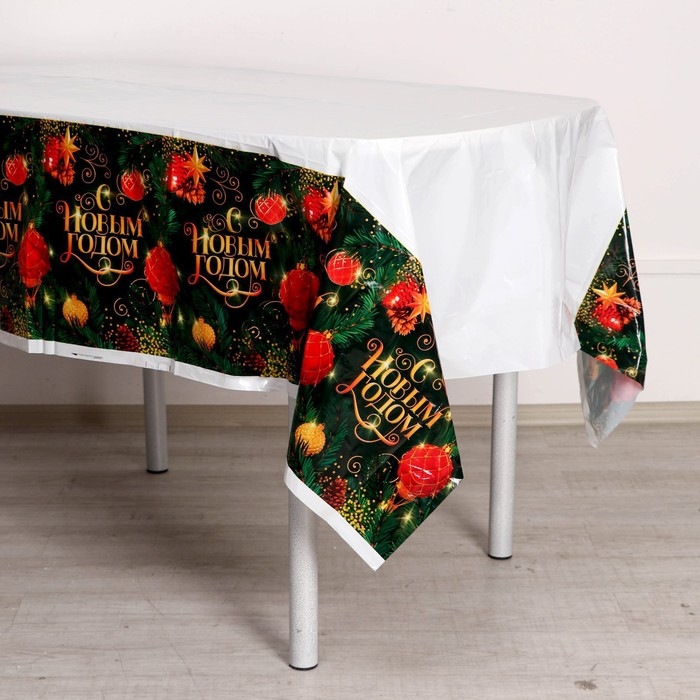 Новогодняя скатерть одноразовая &laquo;С новым годом&raquo; 137х180 см