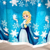 Скатерть одноразовая «Волшебница», 137 × 180 см, голубая Скатерть одноразовая «Волшебница», 137 × 180 см, голубая