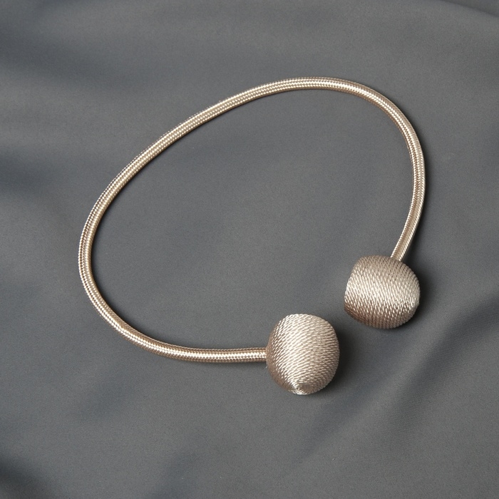 Подхват для штор &laquo;Шарики&raquo;, d = 3 см, 40 см, цвет молочный