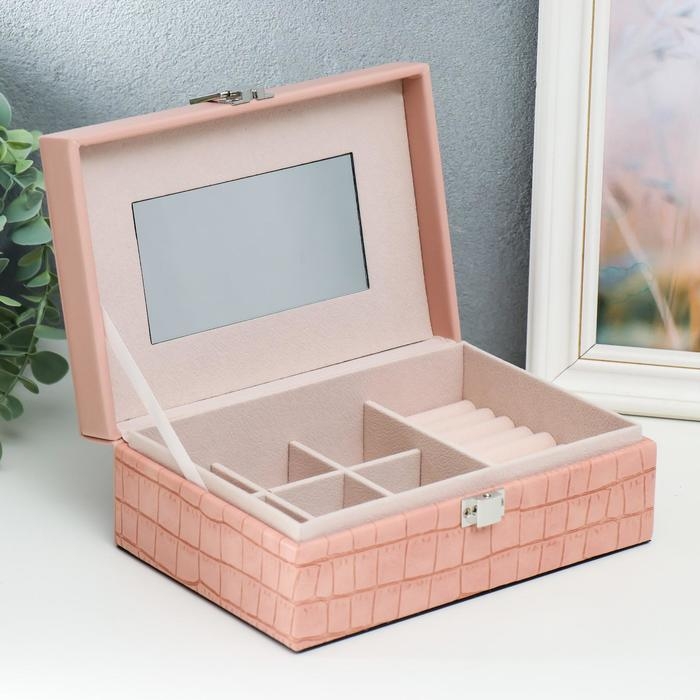 Шкатулка кожзам для украшений Шкатулка кожзам для украшений "Розовый питон" комбинированная 7,5х14х20 см