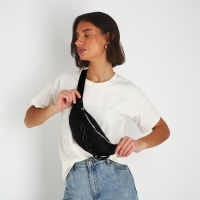 Поясная сумка на молнии, цвет чёрный Поясная сумка на молнии, цвет чёрный