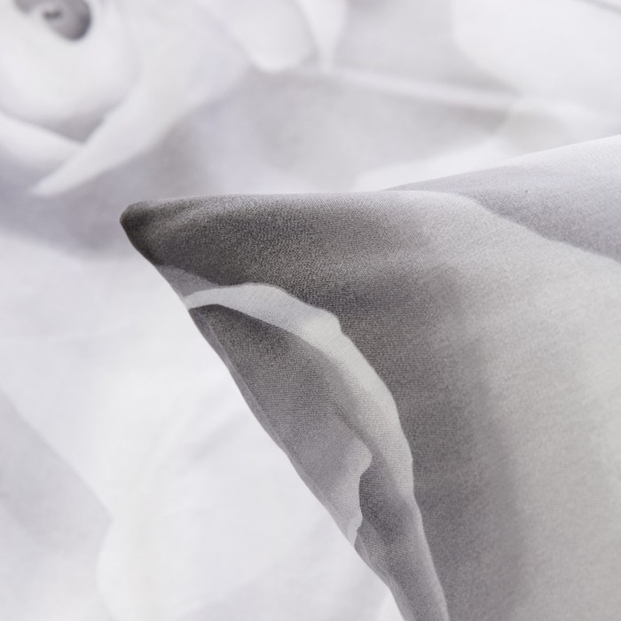 Постельное бельё Евро Luisa de Rizzo Розы 200х215 см, 240х215 см, 70х70 см 2шт, поплин 110гр хл100% Постельное бельё Евро Luisa de Rizzo Розы 200х215 см, 240х215 см, 70х70 см 2шт, поплин 110гр хл100%